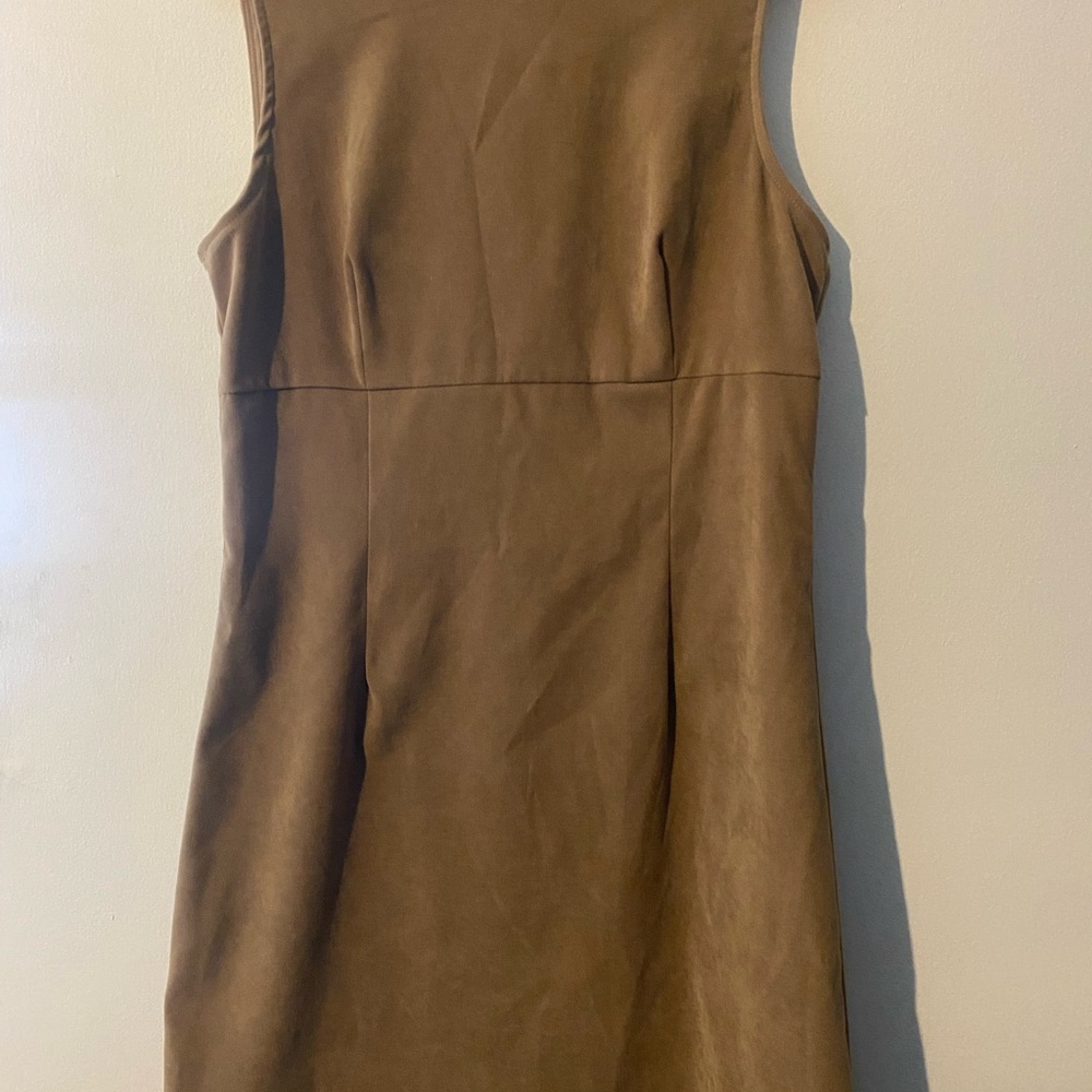 Elegant Tan Sleeveless Dress